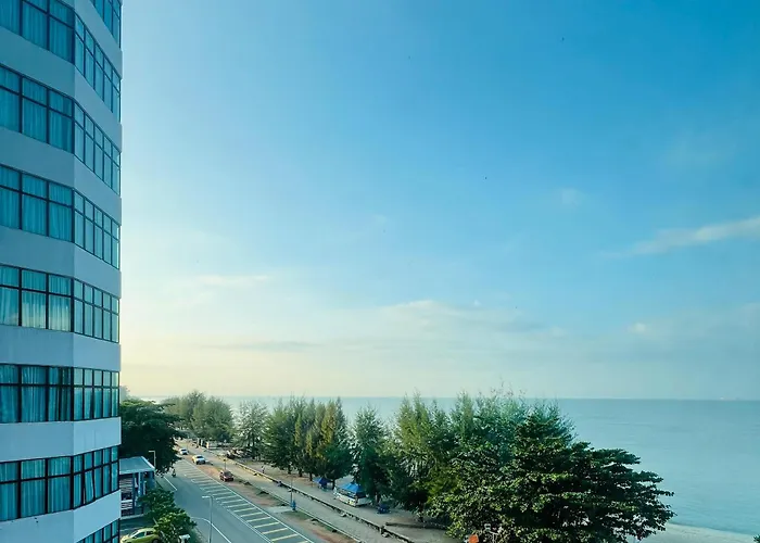 Mutiara Melaka Beach Resort By Syiffa